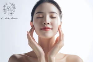 Có Nên Dùng Serum Hàng Ngày Không – CNP Keo Ong Có Phải Là Lựa Chọn Số 1?